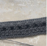 crochet pocket after double stitch row 